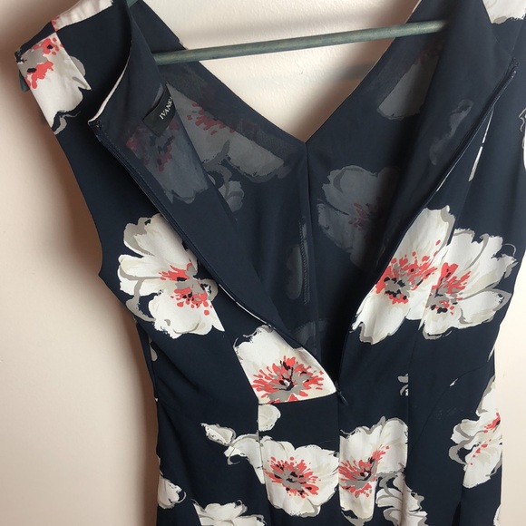 Ivanka Trump Size 2 mid length Blue floral dress - Picture 14 of 16